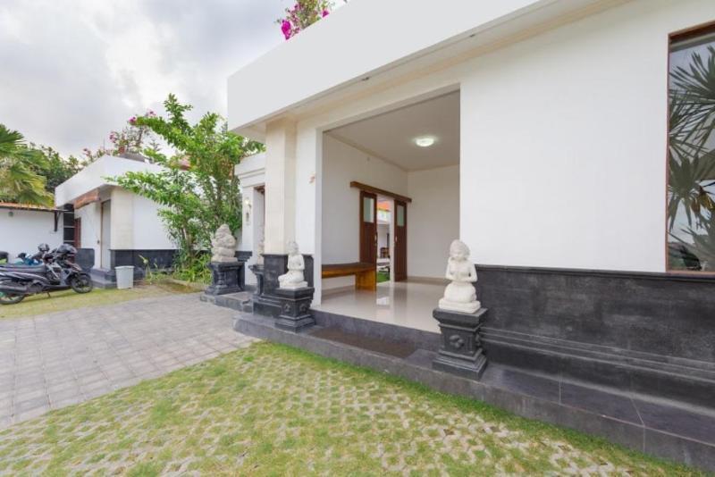 Anggie Stay Kerobokan Exterior foto