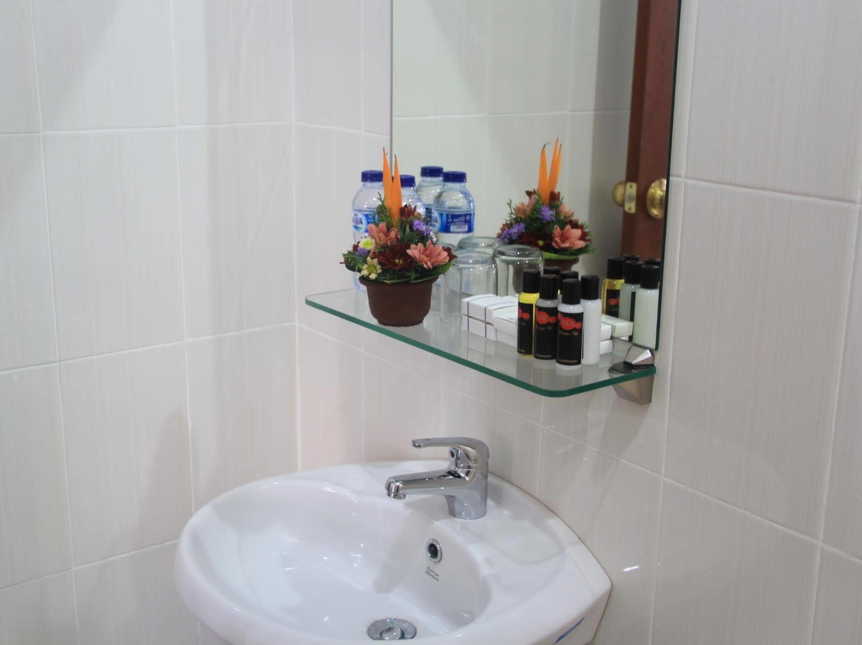 Anggie Stay Kerobokan Exterior foto